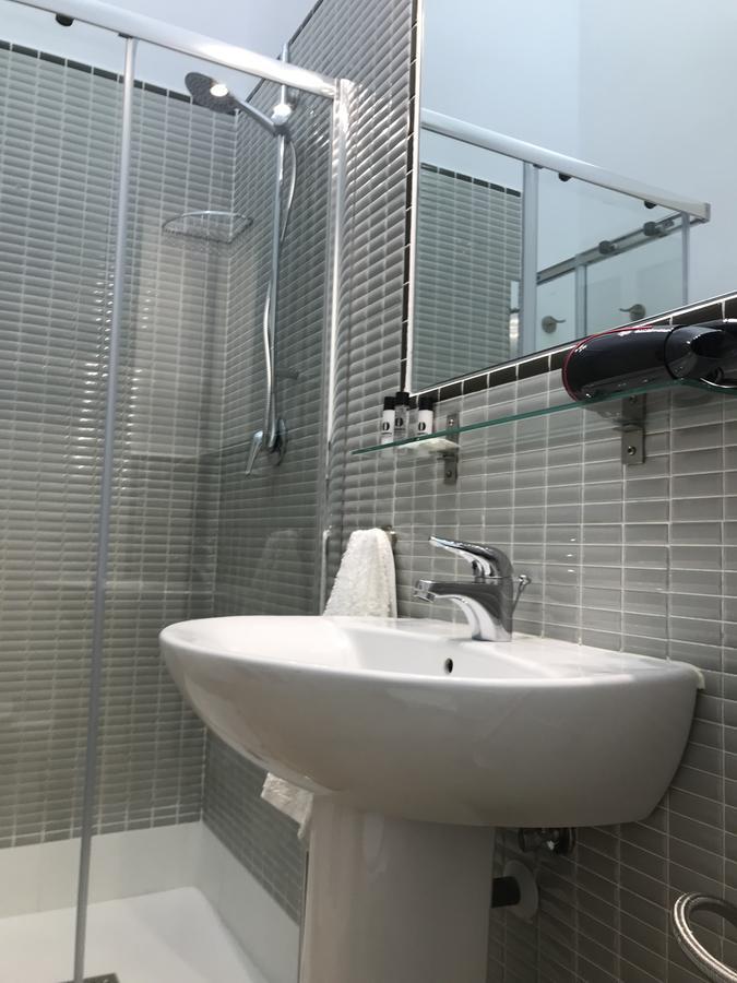 Adama Apartamento Turistico Caces Zewnętrze zdjęcie