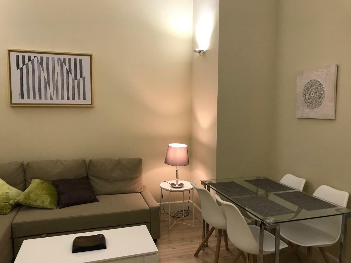 Adama Apartamento Turistico Caces Zewnętrze zdjęcie