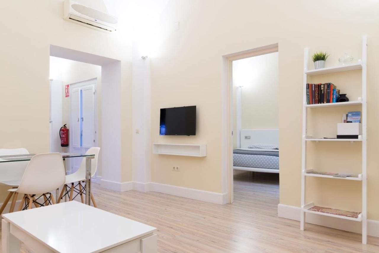 Adama Apartamento Turistico Caces Pokój zdjęcie